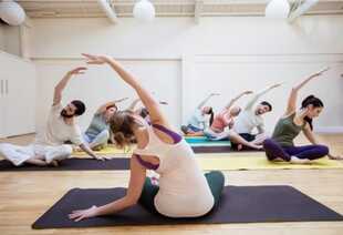 Plazas vacantes en la actividad de Yoga en los meses de febrero y marzo 2022